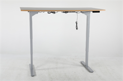 Elektriskt arbetsbord 1600 mm